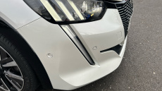 Peugeot 208 1.2 PureTech 100 GT 5dr EAT8 Petrol Hatchback